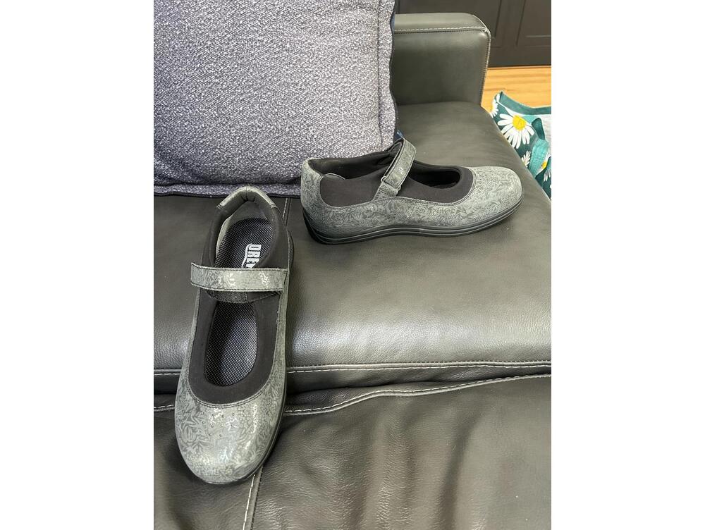 Drew Rose - Women's Mary Jane Strap Shoes
